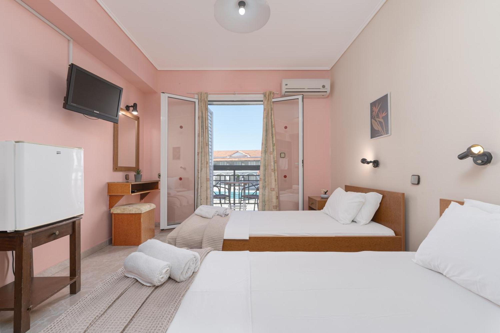 Hotel Aura Laganas Zewnętrze zdjęcie
